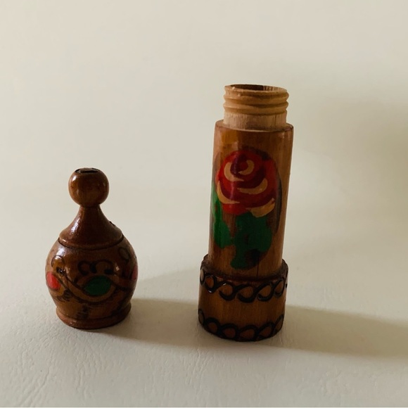 Vintage Wooden hand crafted perfume holder - Picture 7 of 10